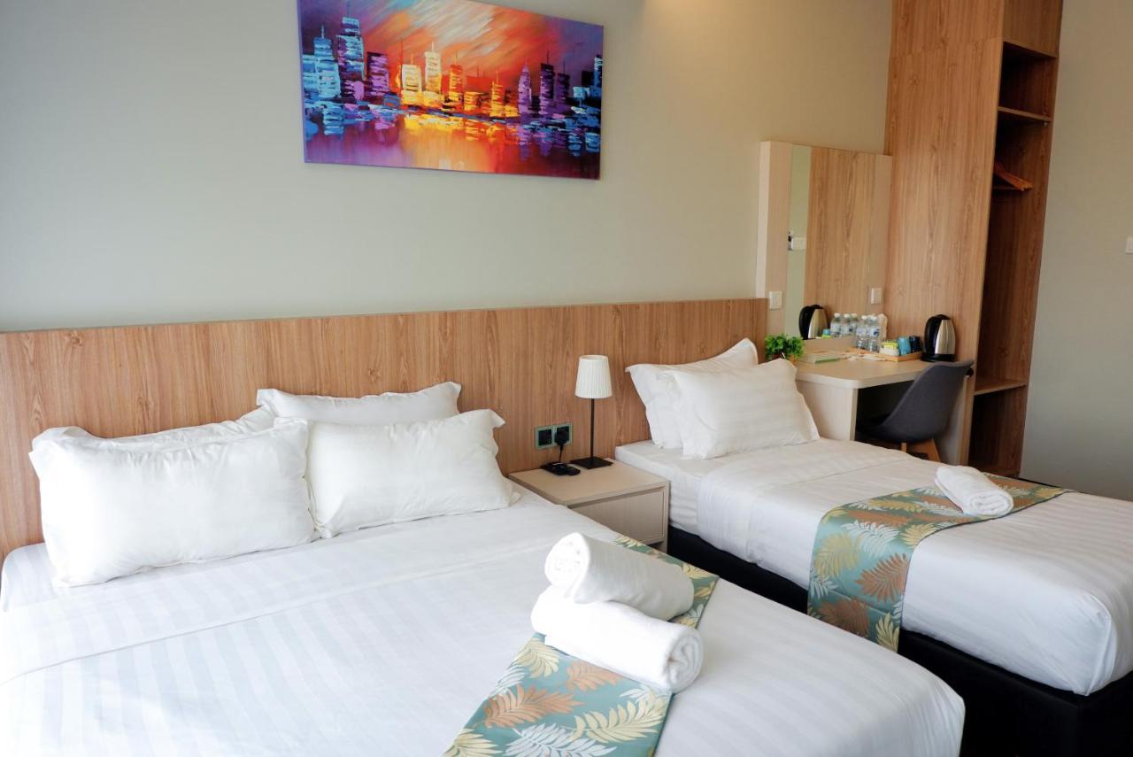 Flypod Hotel Kota Kinabalu Exterior foto